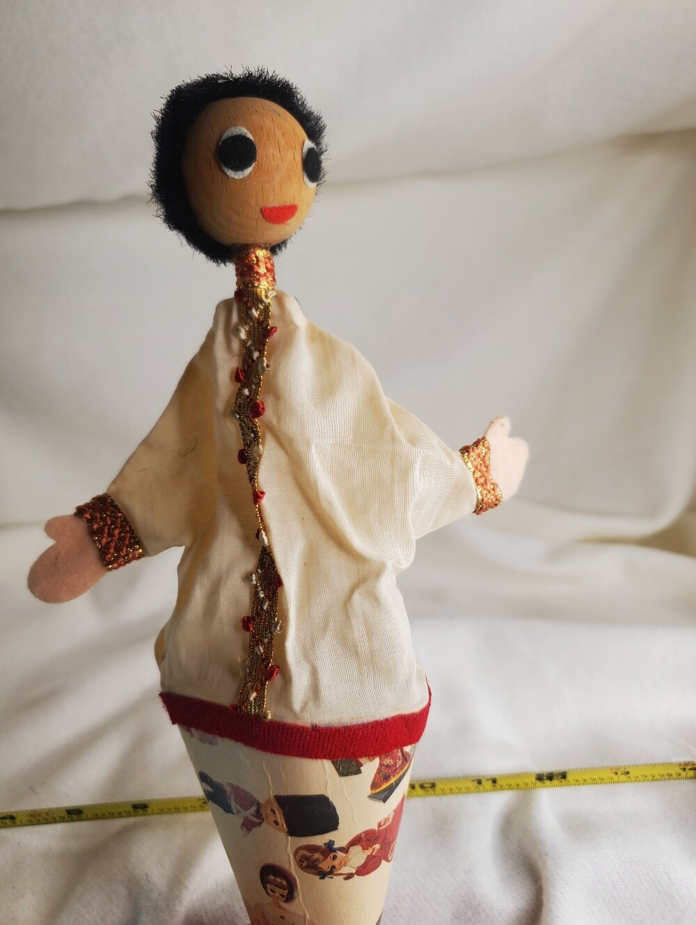 1960s Peek-a-boo Stick Puppet